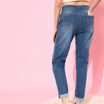 Women Stunning Blue Boyfriend Fit Stretchable Jeans